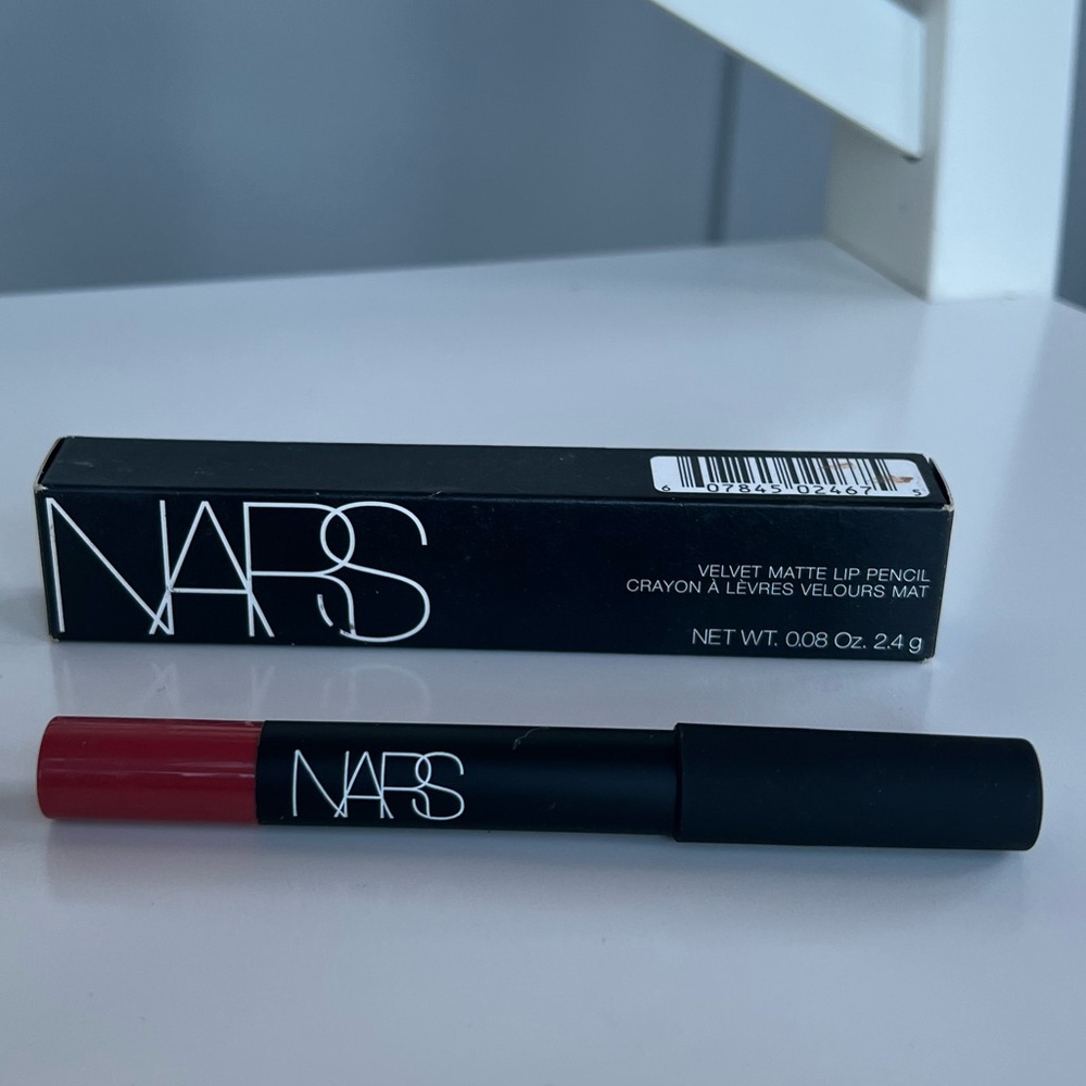 NARS Dolce Vita Velvet Matte Lip Pencil Brand New